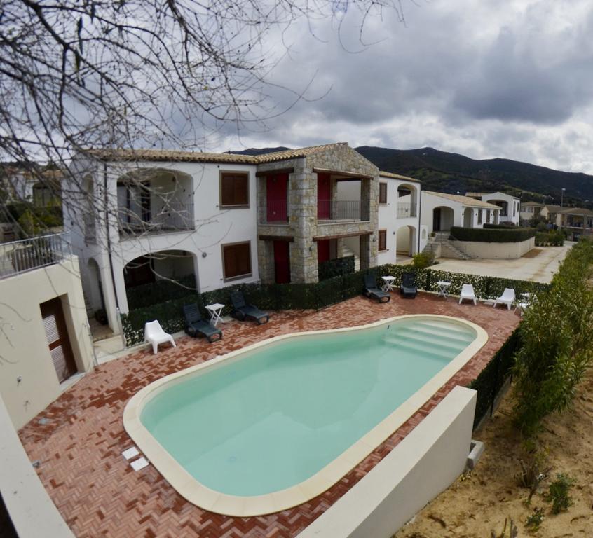 Gf Apartments La Vigna Badesi Exterior foto